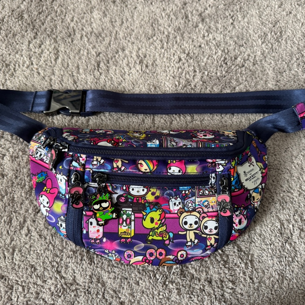 Jujube Tokidoki Sanrio Eco Sling/Hipster
